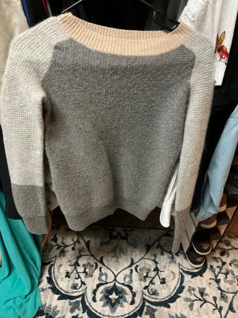Unique Jcrew sweater